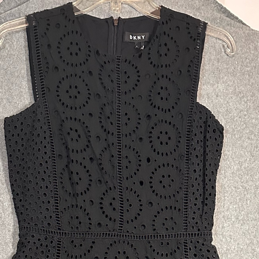 DKNY Black Eyelet Sleeveless A Line Dress - Size 4 - Picture 4 of 11